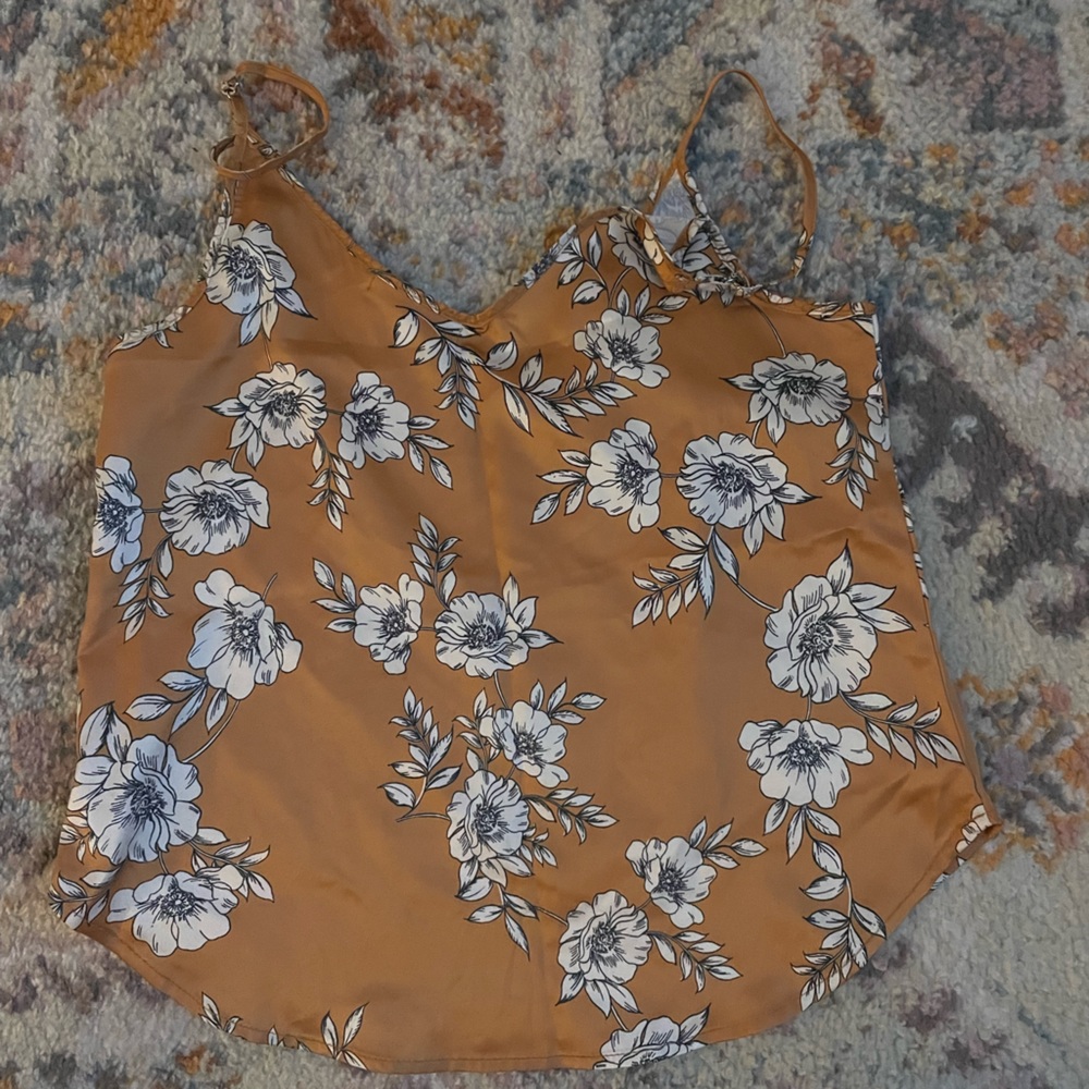 Floral mustard top